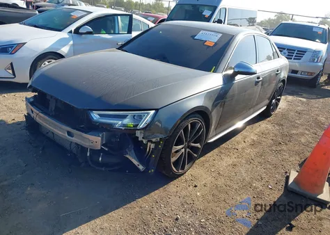 2018 Audi S4 3.0T Premium Plus z USA, uszkodzony, nr VIN WAUC4AF48JA002718